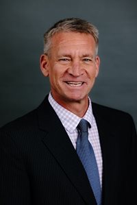 Christopher Duff headshot